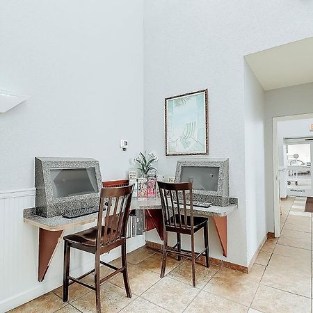 Ocean Front Comfy Condo W/Kitchen, Sleeps 4, Snowbird Paradise Myrtle Beach Exterior photo
